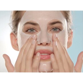 Mặt nạ Garnier SKINACTIVE HYDRABOMB cấp nước và làm sáng da 7 Mặt nạ Garnier SKINACTIVE HYDRABOMB mask revitalizante hidratante