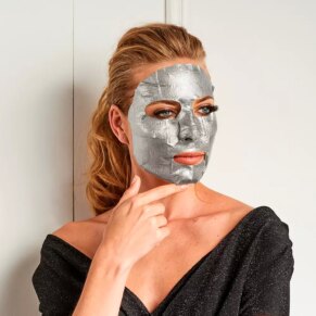Iroha Nature PLATINUM tissue hydra-glowing face mask Mặt nạ